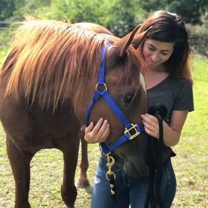 Meet your Posher, Florentina